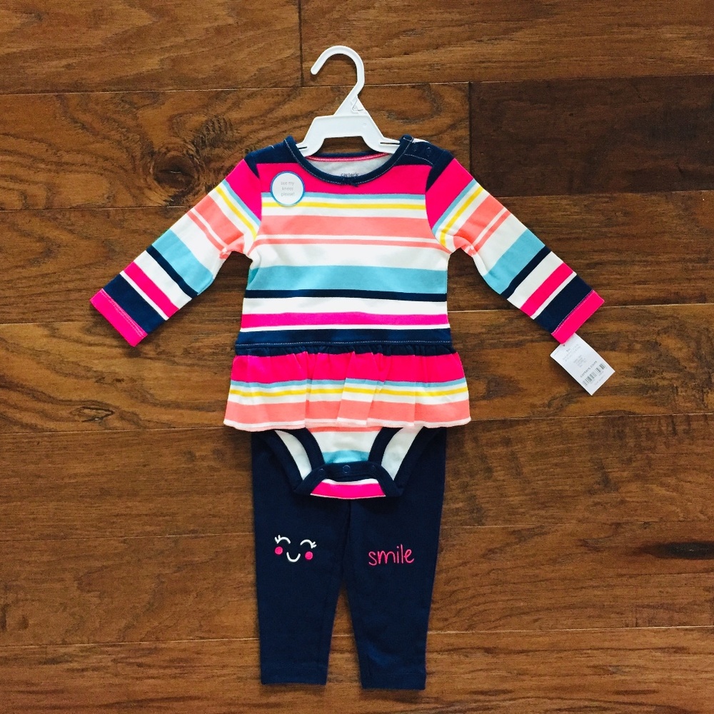 ✨NEW 9 Month Old Peplum Top & Knee Detail Set